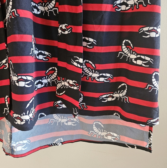 Eloquii Tie Front Scorpion Blouse - Picture 3 of 8